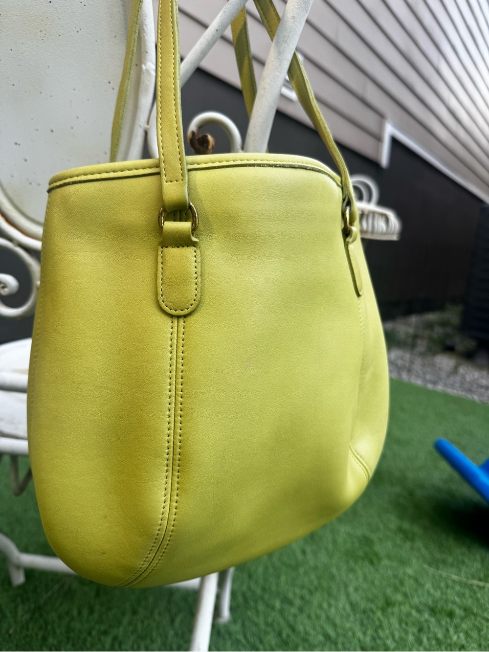 Vintage Coach medium framed pouch in lime/green